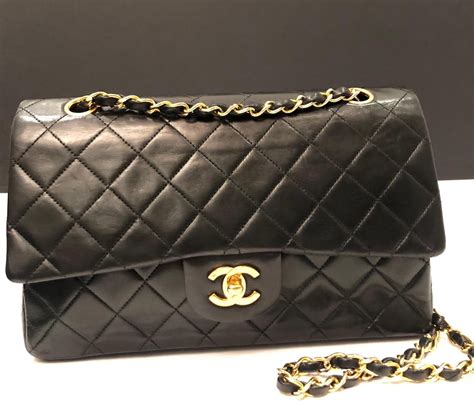 Chanel flap 2.55